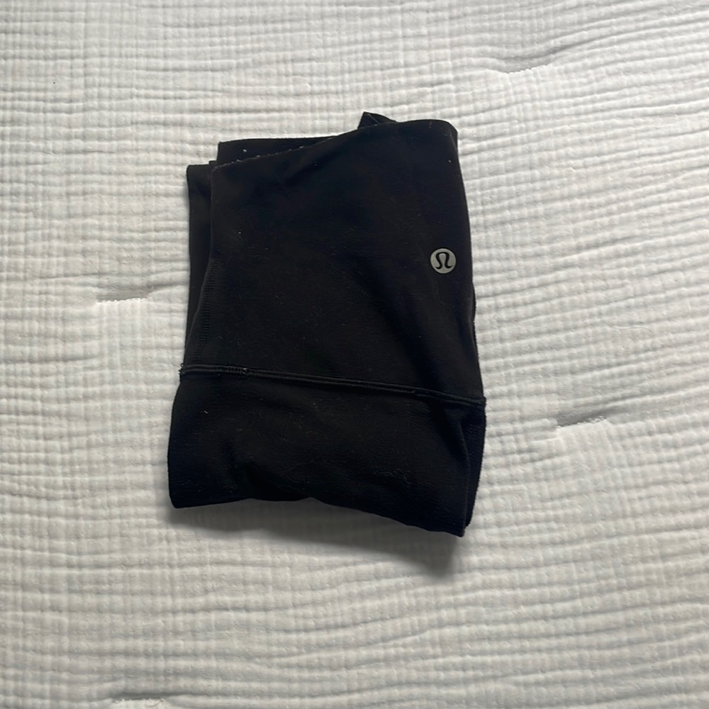 Black used Lululemon leggings size 0